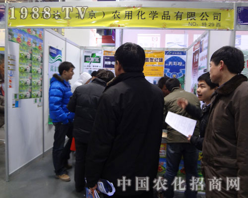 百農(nóng)思達(dá)在2012河北植保會上廣受好評