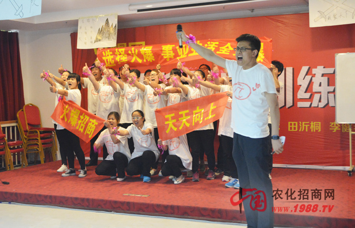 ȫ���Ը����c�F(tu��n)�(du��)�����L(zh��ng)