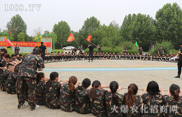 ���Լ����еĐ�ħ�����ܳ�Խ����