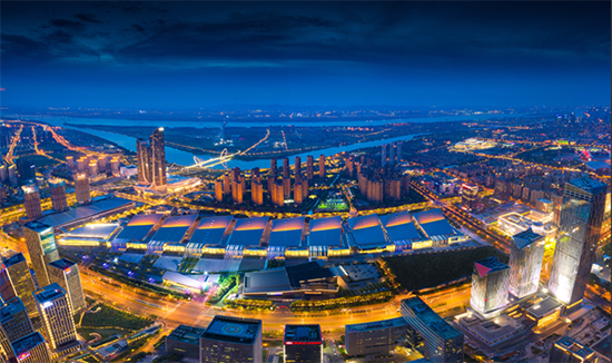 ����ʮ�ߌ�ȫ��(gu��)ֲ����(hu��)(li��n)ϵ�Ԓ��չ��(hu��)��ַ