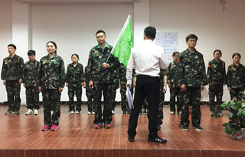 �����������������ཷ������ı�ˮ���ĳ��ܣ�