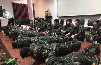 �F(tu��n)�(du��)�U(ku��)������Ƹ�T��Ҫ���������Y����