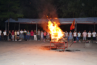 �������(hu��)ף���𱬵������������